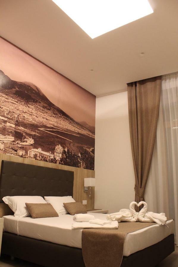 Dante Relais Hotel Napoli Bagian luar foto