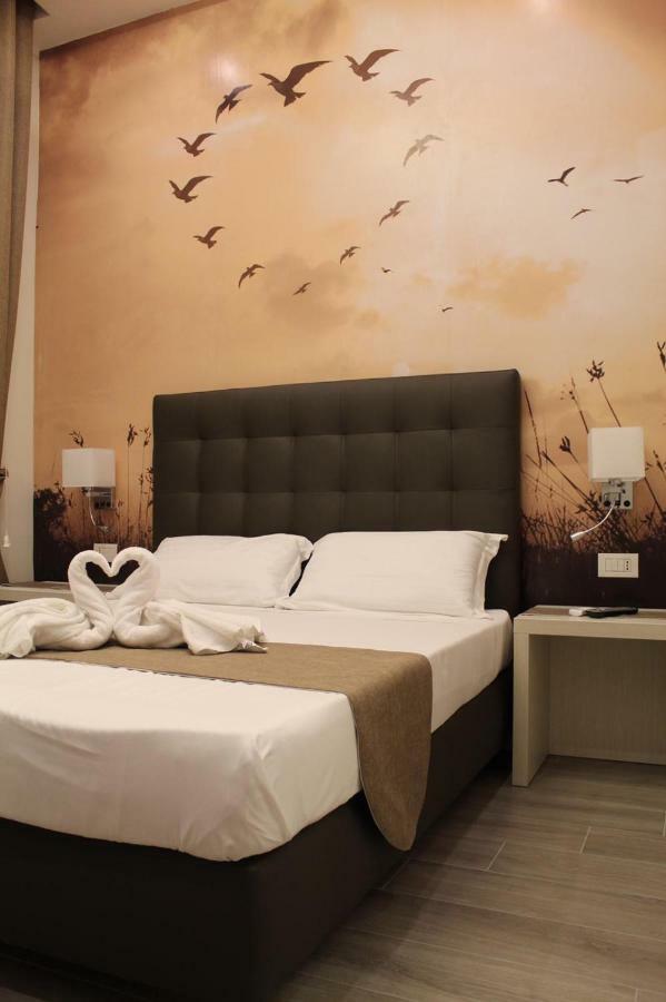Dante Relais Hotel Napoli Bagian luar foto