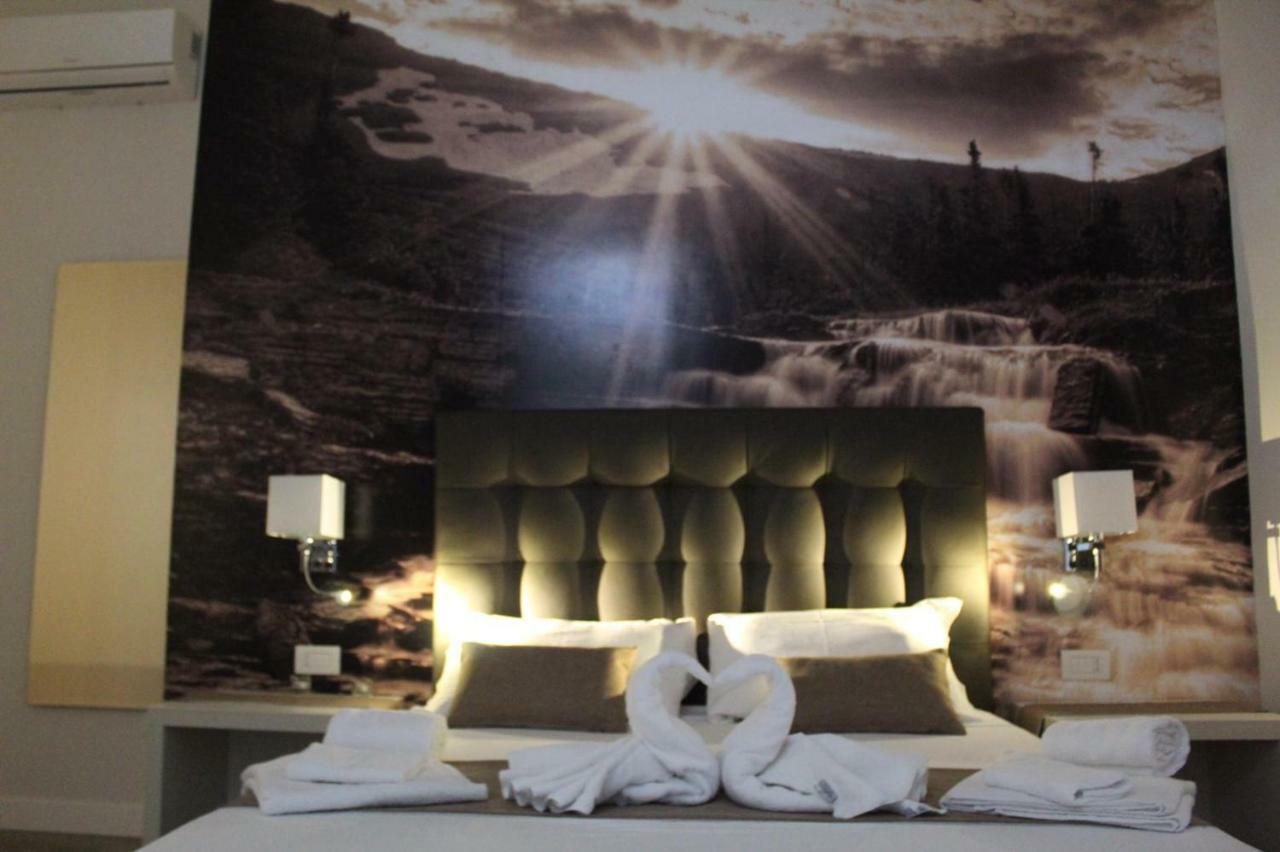 Dante Relais Hotel Napoli Bagian luar foto
