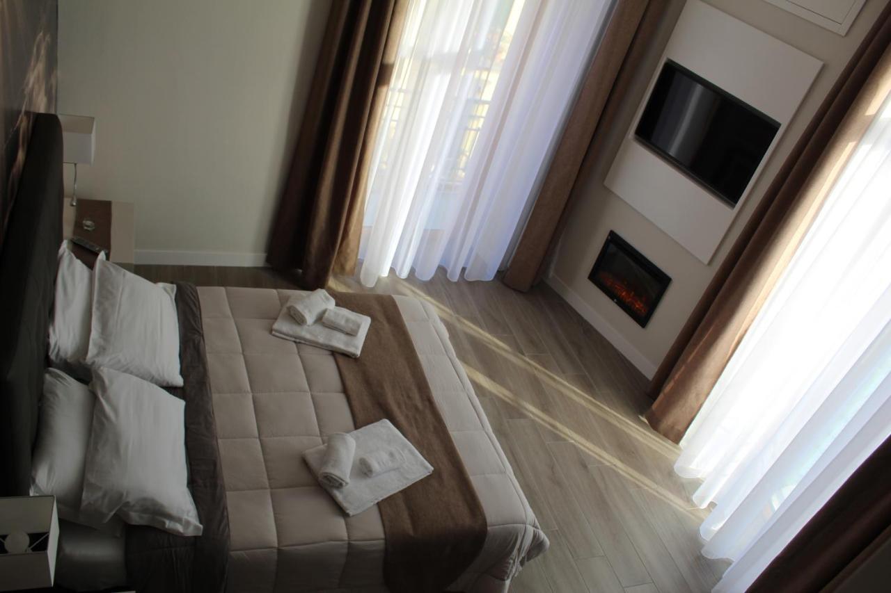 Dante Relais Hotel Napoli Bagian luar foto