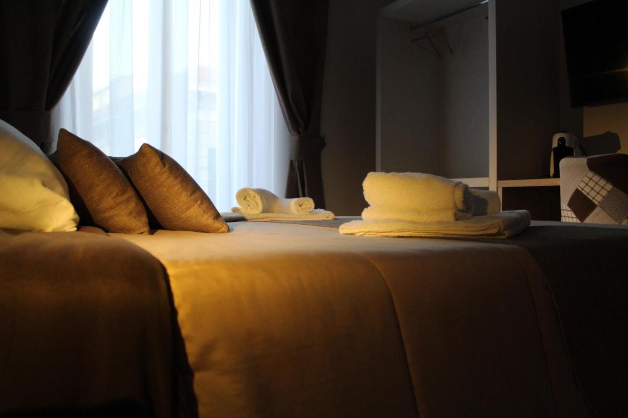 Dante Relais Hotel Napoli Bagian luar foto
